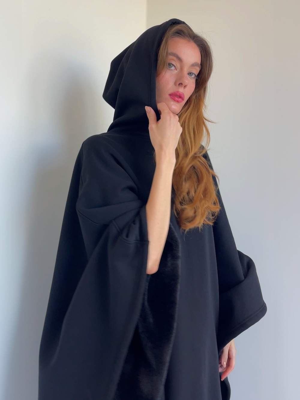 Lamarcio Luxe Cloak